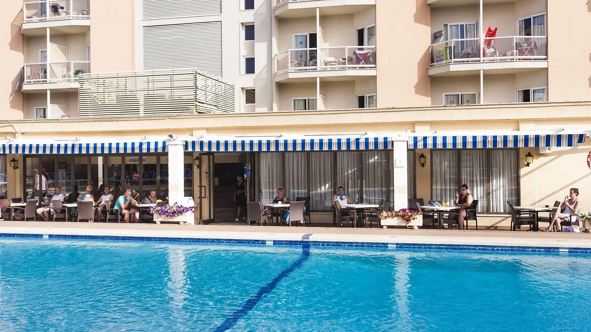 Globales Playa Santa Ponsa Hotel