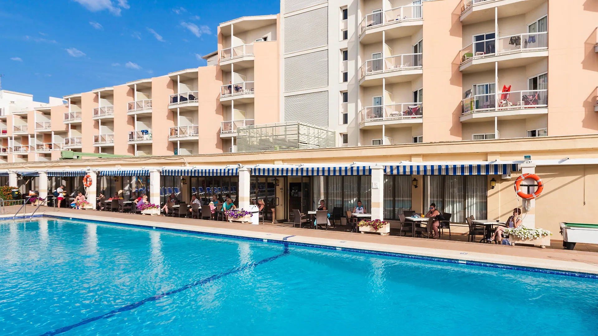 Globales Playa Santa Ponsa Hotel 3*,