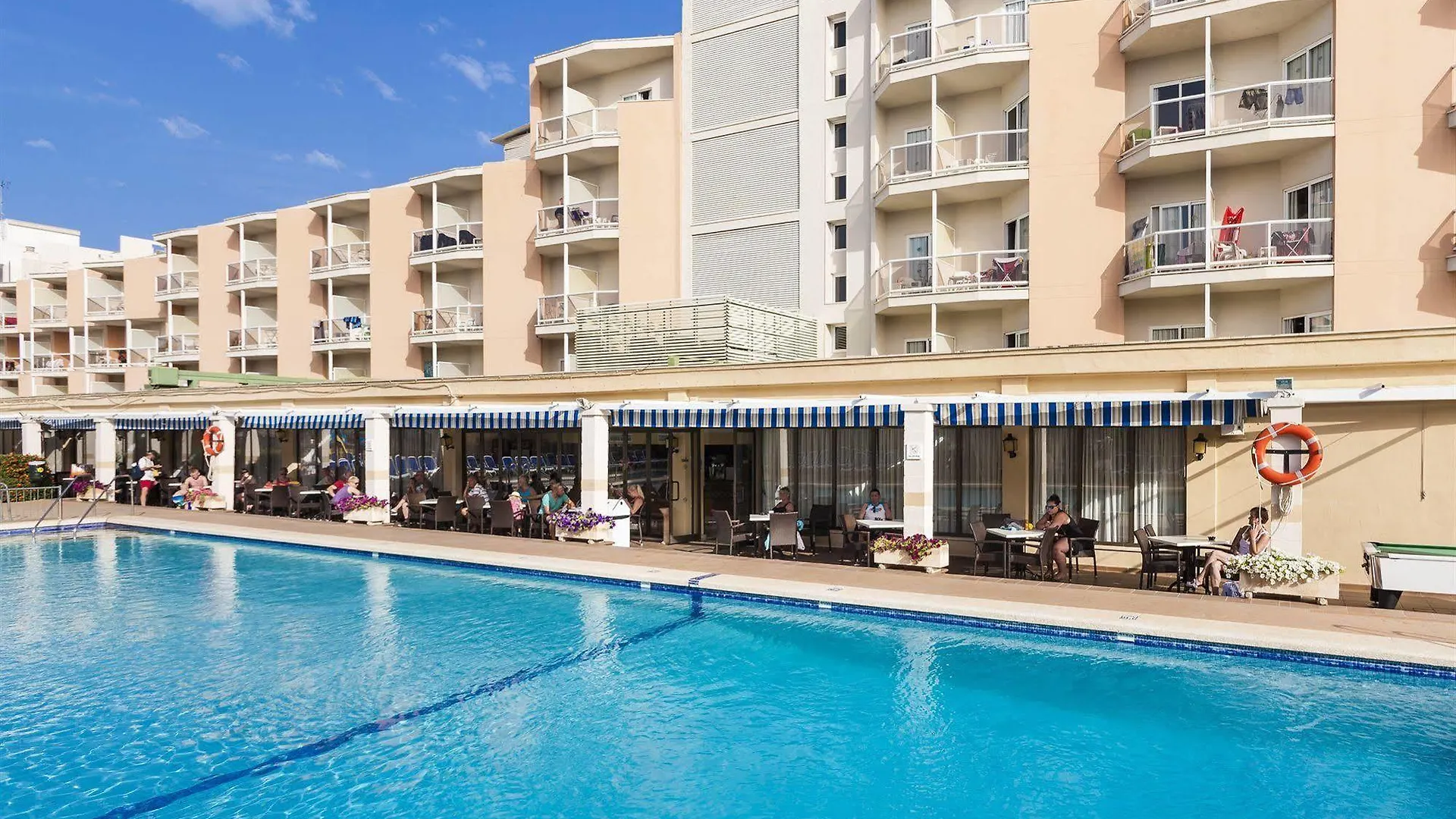 Globales Playa Santa Ponsa Hotel
